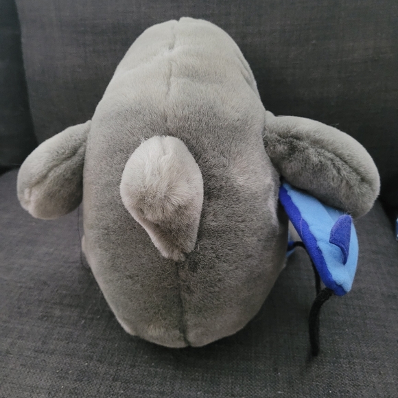 Sharka stuffed animal - Picture 4 of 6